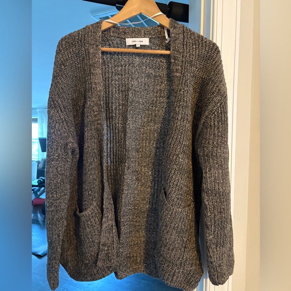 John + Jenn Charcoal / Green Open-Front Cardigan